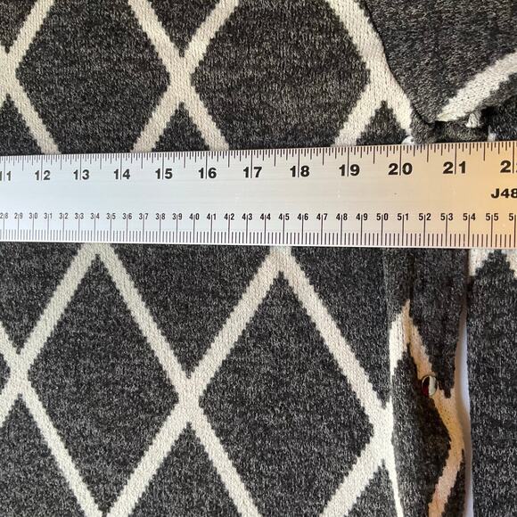 NOM Women Knit Blouse size XL Long Sleeve Crew Neck Stretchy Plaid Black & White - Picture 3 of 9